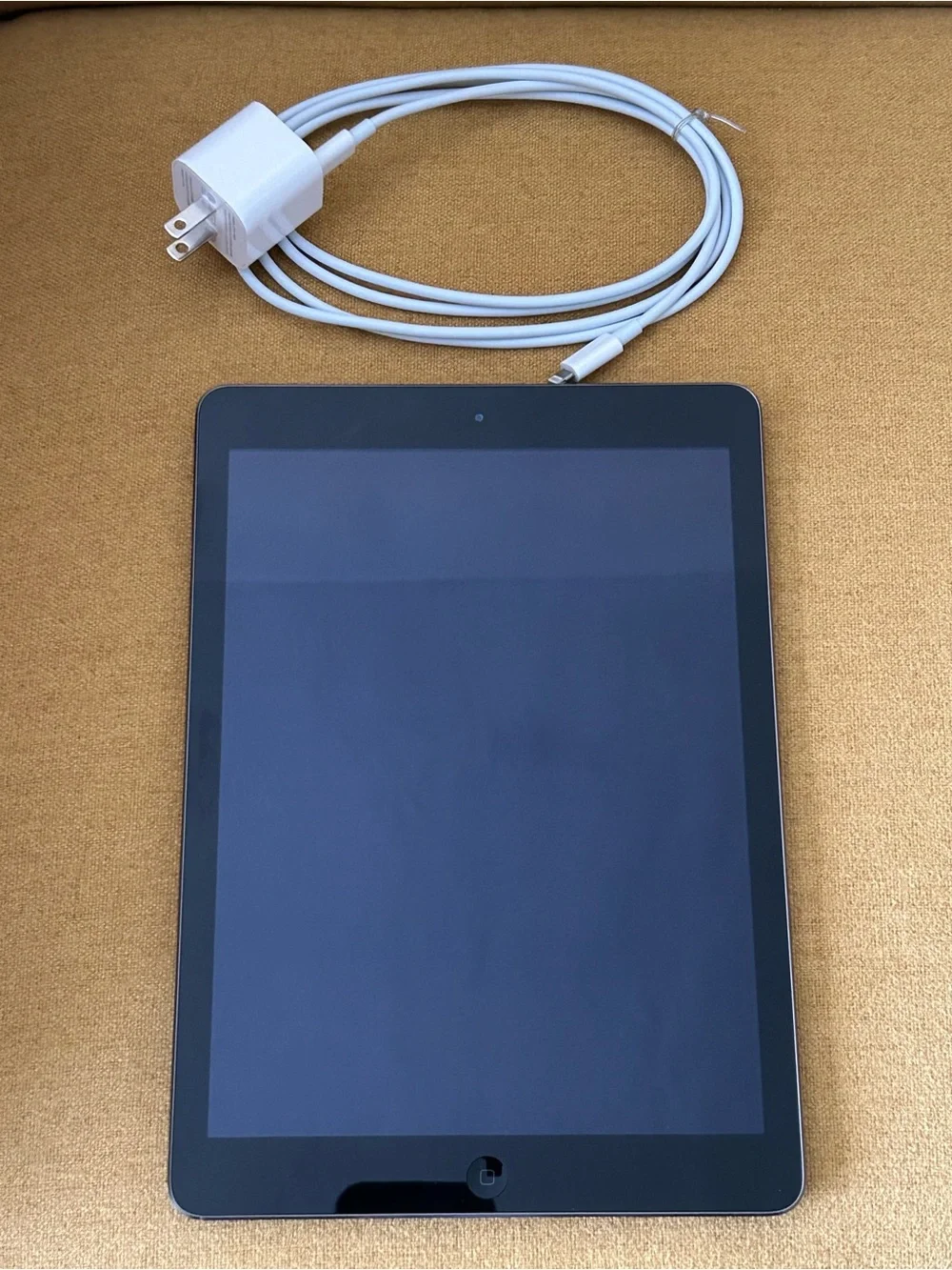 Apple IPad Air (1st Gen) Tablet with Charger Cable and Adapter (No Box)